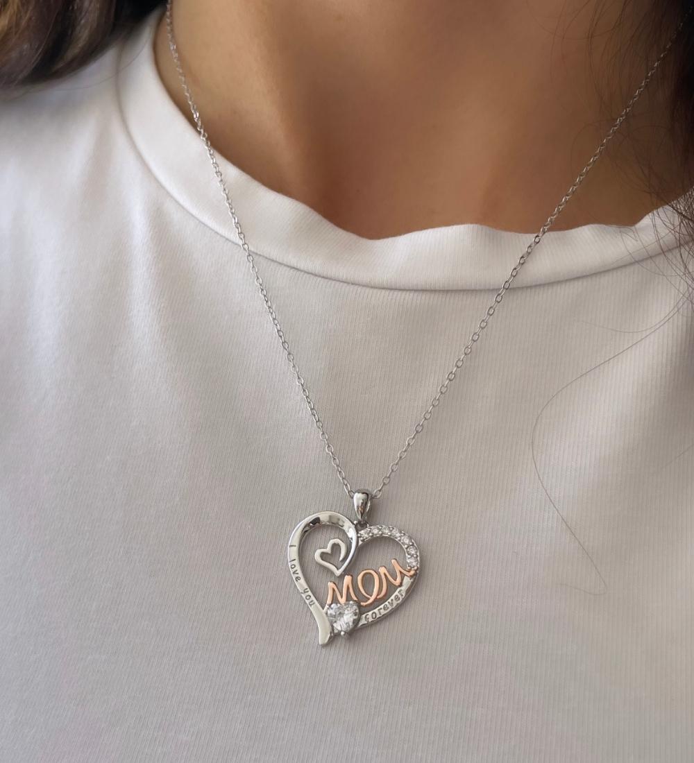 MOM'S HEART
